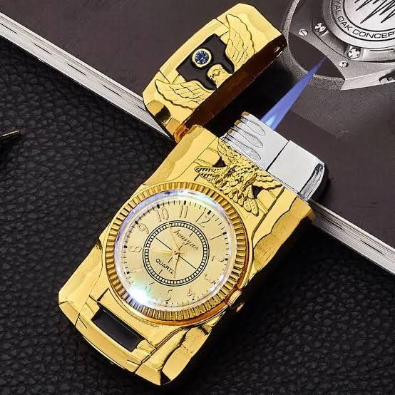 briquet à flamme avec montre